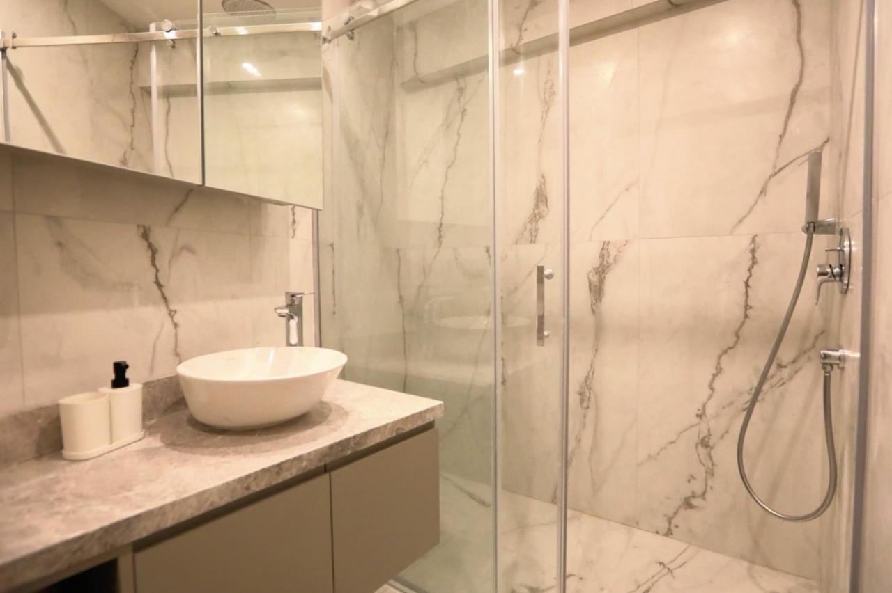 Excellent Flat W 360 Bosphorus View In Cihangir Istanbul Exterior foto